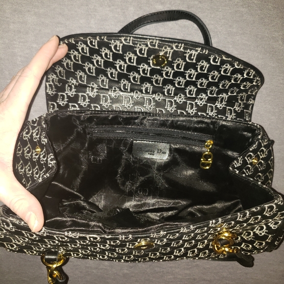 Dior purse - Picture 4 of 5